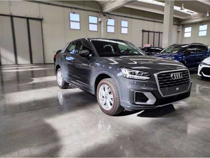 Audi Q2 1.6l