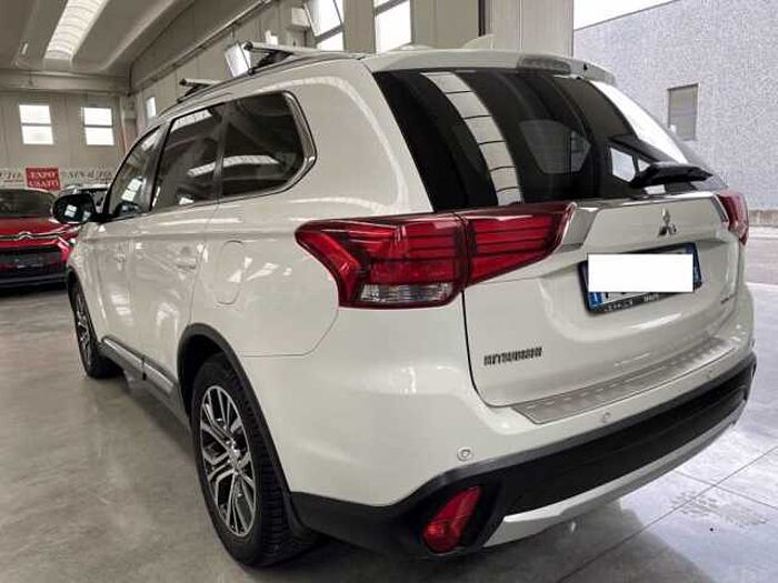 Mitsubishi Outlander 2.2l