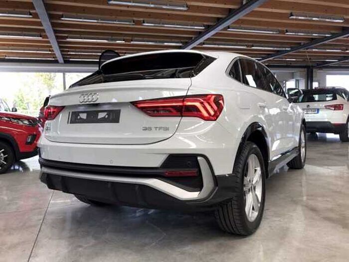 Audi Q3 1.5l