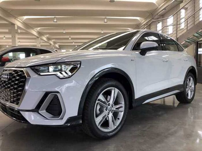 Audi Q3 1.5l