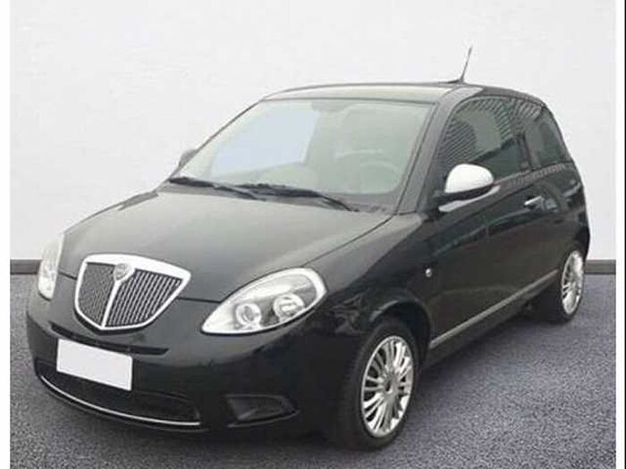 Lancia Ypsilon 1.2l
